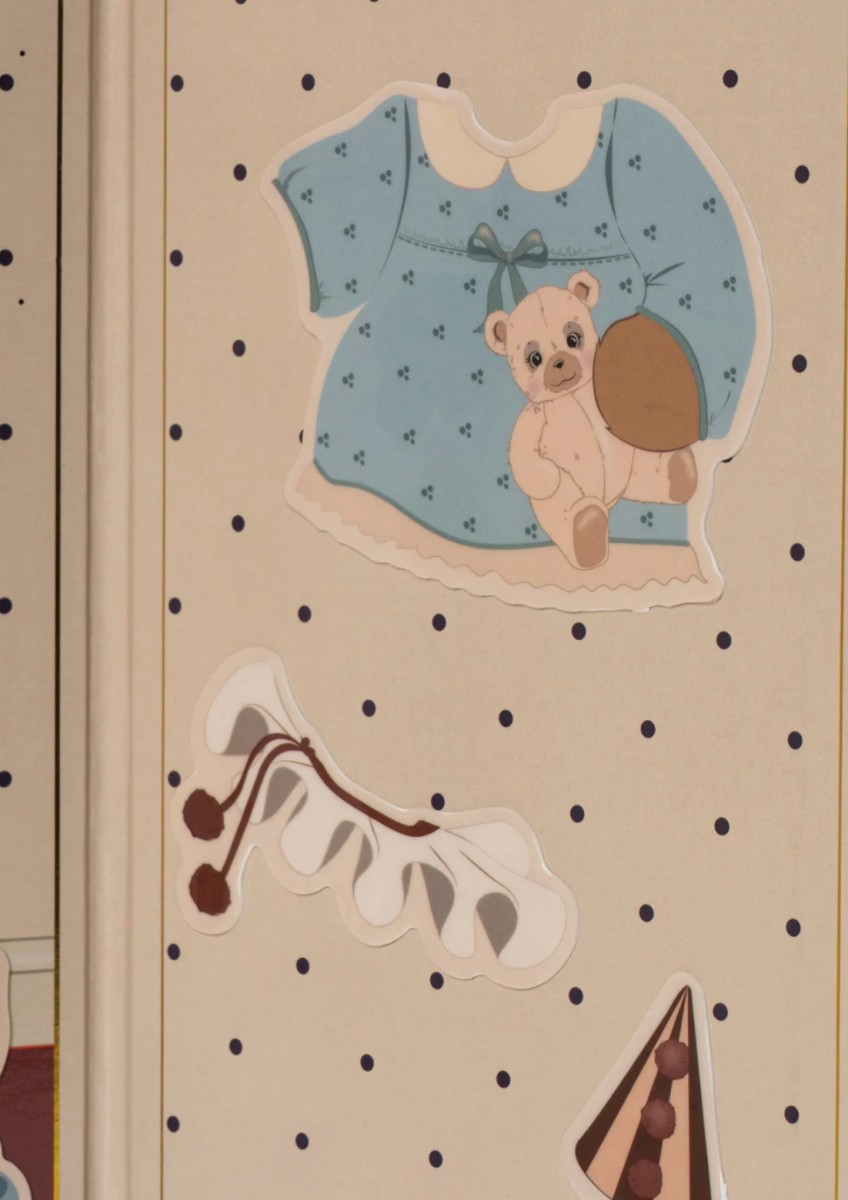 Книга с наклейками - медвежата / My Sticker World Teddy Bears