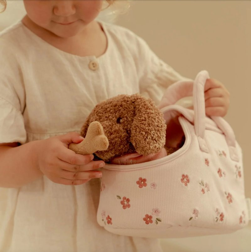 Собачка в сумке / Plush Dog in Bag